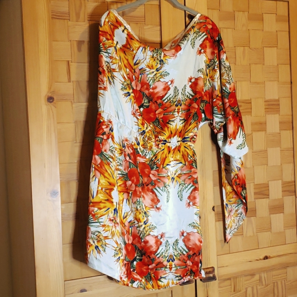 Aum-Conture Floral One Sleeve Dress🌻🌺